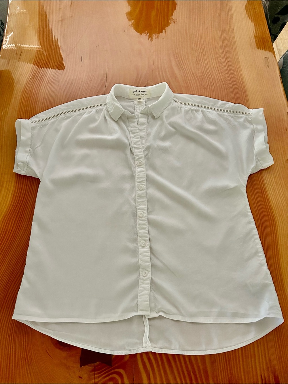 Anthropologie Cloth & Stone Short Sleeve White Button-Front Top
